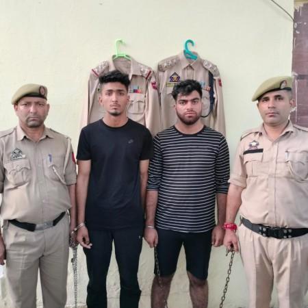 Fake IPS officer and impersonating Inspector of J&K Police arrested by cops Fake police officers