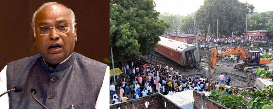 'Fix Accountability Of Railways & Centre', Says Kharge On Bihar Train Accident 'Fix Accountability Of Railways & Centre', Says Kharge On Bihar Train Accident