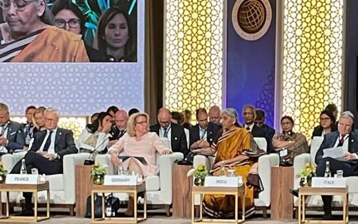 India Supports World Bank's Vision To End Extreme Poverty, Says Sitharaman India Supports World Bank's Vision To End Extreme Poverty, Says Sitharaman