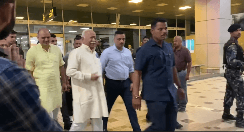 RSS chief arrives at Jammu on a three-day visit. RSS chief Mohan Bhagwat