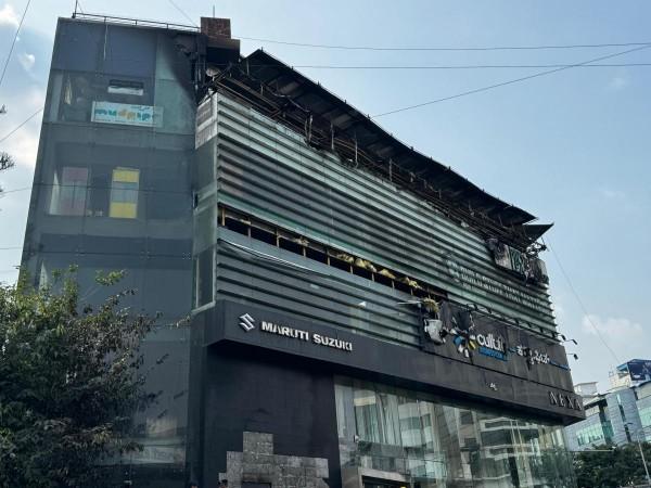 Major fire guts B'luru pub, no injuries so far Major fire guts B'luru pub, no injuries so far