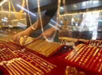 Gold prices rise to 3-month high on back of safe-haven demand