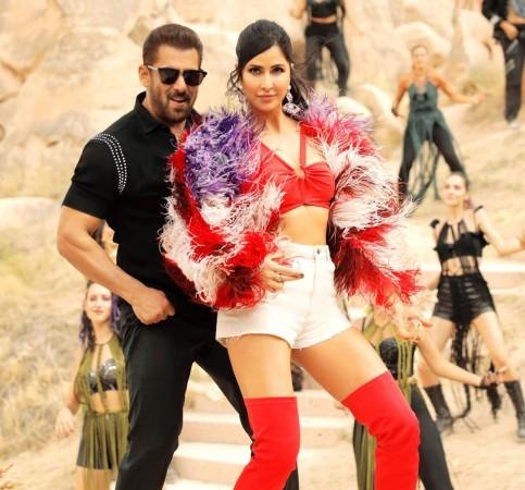 Salman calls 'Leke Prabhu Ka Naam' from 'Tiger 3' one of the best dance tracks of his career Bollywood superstar Salman Khan, who is gearing up for his upcoming Diwali release 'Tiger 3', has said that the song 'Leke Prabhu Ka Naam' from the film is one of the best dance tracks of his career.