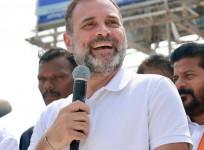Jagtial: Congress Leader Rahul Gandhi Waves To Supporters During A Public Rally