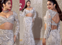 Janhvi Kapoor at Jio plaza launch event