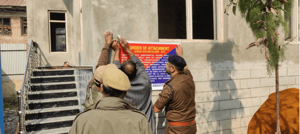 Cops seizing property of terror sympathizer in Kashmir property attached