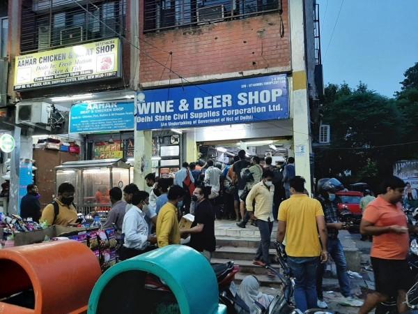 Liquor sales up 37% in Delhi liquor