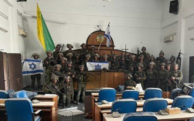 Israeli forces capture the parliament building of Hamas parliament gaza