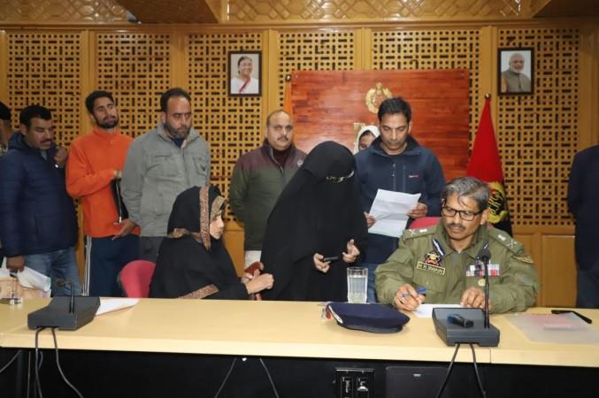 DGP J&K Police R R Swain listening to the grievances of the people J&K Police DGP J&K