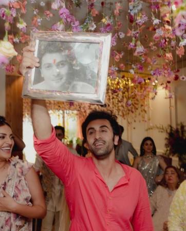 rishi kapoorand ranbir kapoor