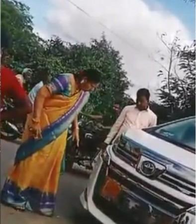 Ex-PM Deve Gowda's daughter-in-law's outburst at biker: Rs 1.5 cr car worth more than your life Ex-PM Deve Gowda's daughter-in-law's outburst at biker: Rs 1.5 cr car worth more than your life