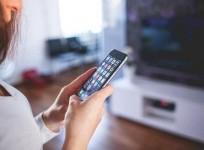 30 mins less social media use daily can make you happier, productive at work