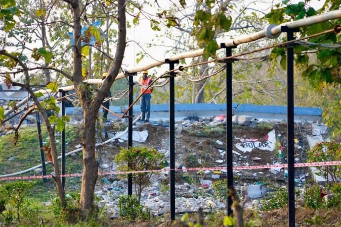 Nagpur explosives factory blast: Body parts of victims found in over 100 metre radius An official said that the human body parts, mostly burnt, covered in mud and unidentifiable, were found in an area of more than 100 metres radius from the factory premises where the blast took place.