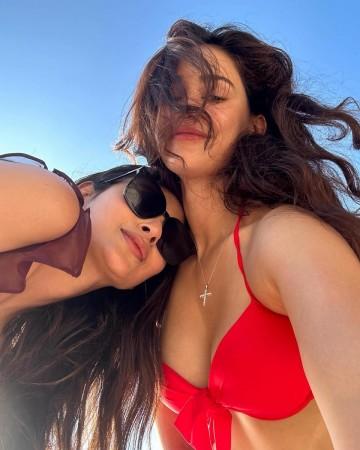 Disha Patani and Mouni Roy