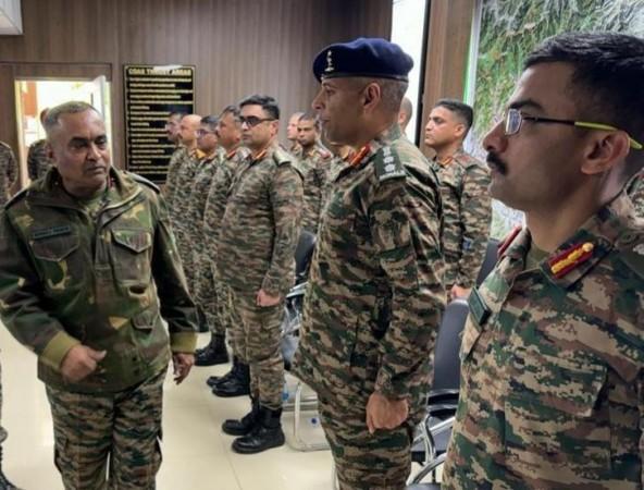 Army Chief General Manoj Pande during his meeting with ground commanders at Poonch in Jammu and Kashmir. Army chief