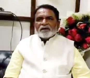 Renowned sculptor Dr Uttam R. Pacharne dies at 67 in Mumbai hospital Renowned sculptor Dr Uttam R. Pacharne dies at 67 in Mumbai hospital