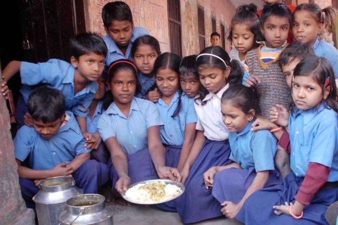 Students of government girls school in Bihar's Gaya find insects in midday meals chool in Bihar's Gaya find insects in midday meals
