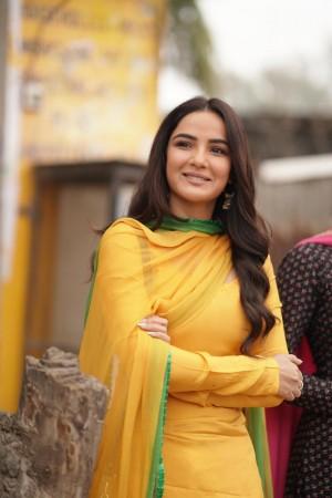 Jasmine Bhasin Jasmine Bhasin