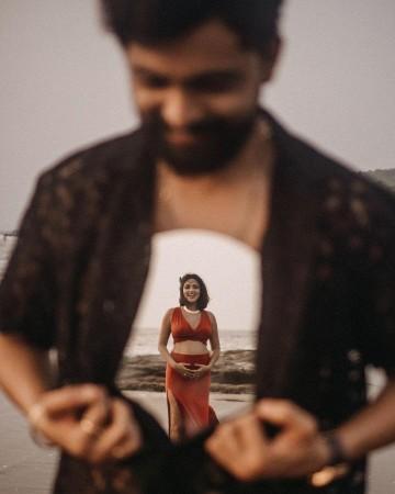 Amala Paul announces pregnancy with husband Jagat Desai. Amala Paul