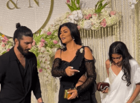 Sushmita Sen, Rohman Shawl