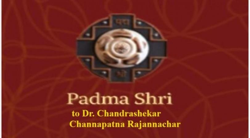 Padma Shri to Dr Chandrashekar: 'People's Psychiatrist' who adopted villages, went to doorsteps to treat patients Padma Shri to Dr Chandrashekar: 'People's Psychiatrist' who adopted villages, went to doorsteps to treat patients