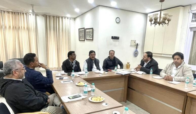 Congress leaders from J&K and Ladakh attending meeting at Delhi Congress leaders
