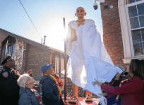 NYC Mayor Unveils Gandhi Statue Outside Hindu Temple After 2022 Vandalism Incidents