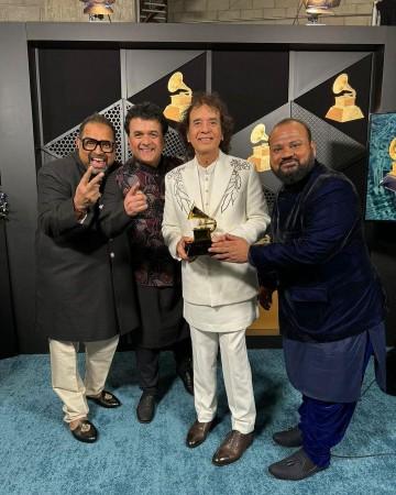 Grammy Awards 2024: Zakir Hussain bags 3 awards for 'Pashto', Shankar Mahadevan's 'This Moment' wins. Grammy Awards 2024: Zakir Hussain bags 3 awards for 'Pashto', Shankar Mahadevan's 'This Moment' wins.