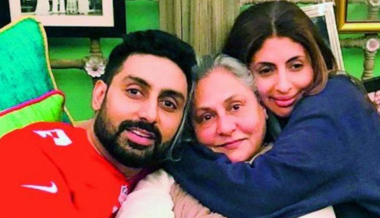 Abhishek, Jaya, Shweta Bachchan Abhishek, Jaya, Shweta Bachchan