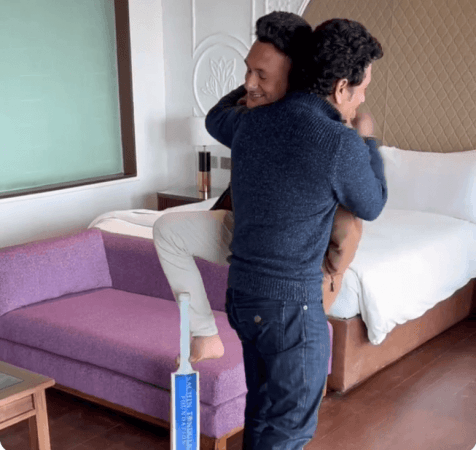Sachin Tendulkar with Amir Lone