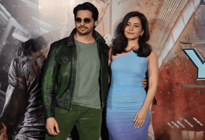 Sidharth Malhotra with Raashii Khanna Sidharth Malhotra with Raashii Khanna