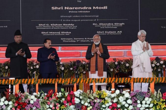 Prime Minister during a programme at Srinagar Prime Minister