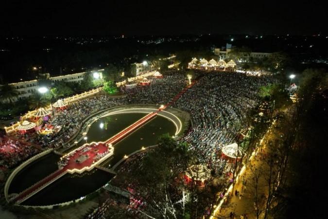 Over 2.5 Lakh Devotees Gather at The Art of Living International Center to Celebrate Mahashivratri Over 2.5 Lakh Devotees Gather at The Art of Living International Center to Celebrate Mahashivratri