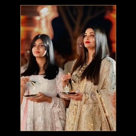 Abhishek, Aishwarya, Aaradhya Bachchan skip Shweta Bachchan's 50th B'day bash;Jaya-Amitabh other celebs attend Abhishek, Aishwarya, Aaradhya Bachchan skip Shweta Bachchan's 50th B'day bash;Jaya-Amitabh other celebs attend