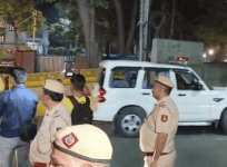 ED Whisks Away Kejriwal From His Home After Arrest