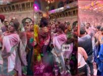 Sneha Wagh soaks herself in colours of divinity as she plays 'phoolo Ki Holi in temple