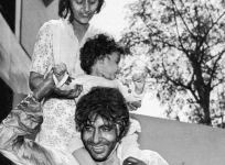 Amitabh Bachchan Old Pictures Of His Holi Celebrations