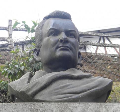 Bust of Sankrityayan in Darjeeling Bust of Sankrityayan in Darjeeling