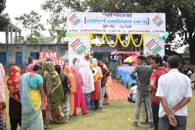 Amid Violence, Bengal's Cooch Behar Records 33.63 Pc Polling In 1st Four Hours Amid Violence, Bengal's Cooch Behar Records 33.63 Pc Polling In 1st Four Hours