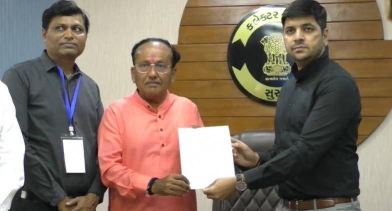 LS Polls: BJP opens account before counting as Surat candidate wins unopposed LS Polls: BJP opens account before counting as Surat candidate wins unopposed