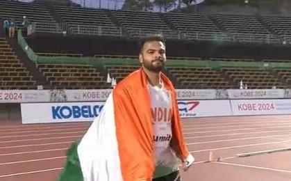World Para-Athletics: Sumit Antil wins gold; Thangavelu becomes men's high jump champion World Para-Athletics: Sumit Antil wins gold; Thangavelu becomes men's high jump champion