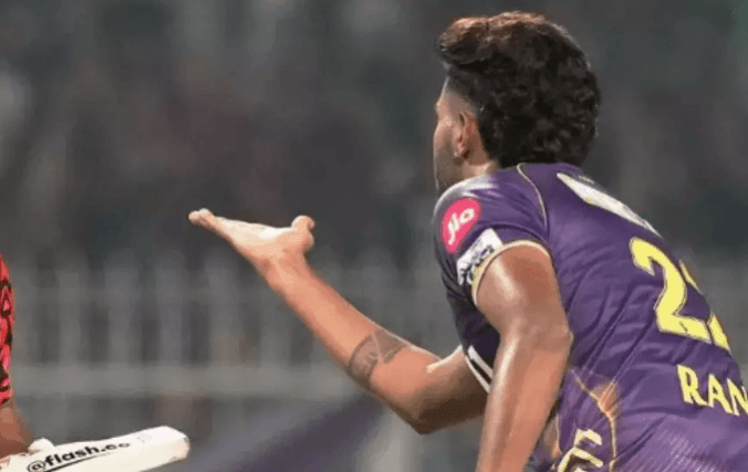 Harshit Rana flying kiss Harshit Rana flying kiss