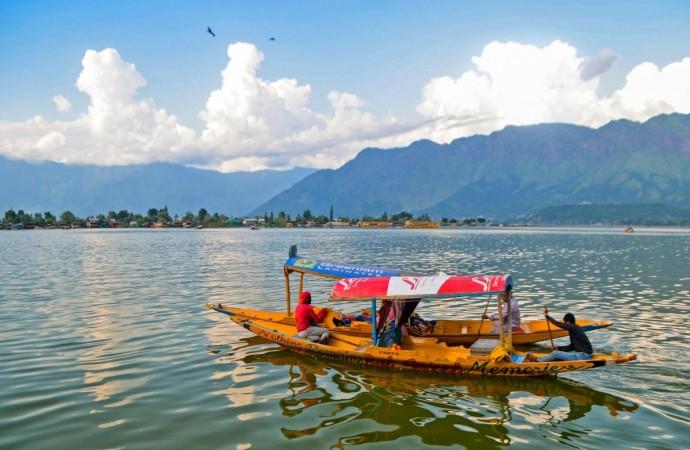 DAL LAKE