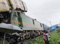 Bengal rail accident: Death toll rises to eight