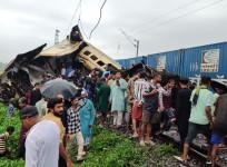 Kanchanjunga Express-goods train collision