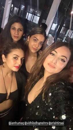 'Baby's getting married': Sonakshi Sinha celebrates bachelorette with Human Qureshi; Zaheer parties with friends 'Baby's getting married': Sonakshi Sinha celebrates bachelorette with Human Qureshi; Zaheer parties with friends