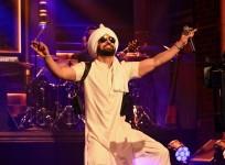 Diljit looked dapper in his white kurta and tehmat,