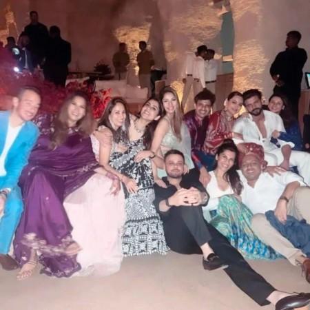 Sonakshi Sinha jumps with joy after signing marriage papers with Zaheer Iqbal; Shatrughan's reaction goes viral Sonakshi Sinha jumps with joy after signing marriage papers with Zaheer Iqbal; Shatrughan's reaction goes viral