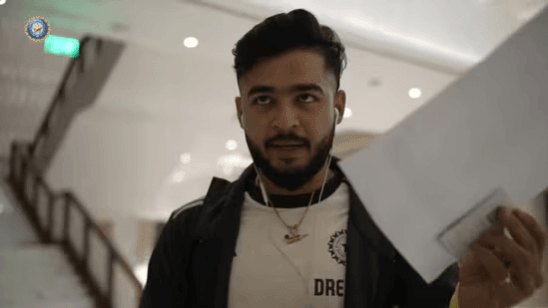 Excited Riyan Parag misplaced his passport, and two phones before travelling to Zimbabwe with the Shubman Gill-led Indian squad Excited Riyan Parag misplaced his passport, and two phones before travelling to Zimbabwe with the Shubman Gill-led Indian squad