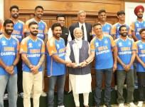 PM Modi hosts World Cup champs